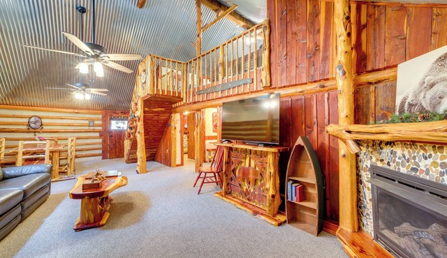 Lazy Bear Cabins 2 at Tuskahoma Near Sardis Lake!
