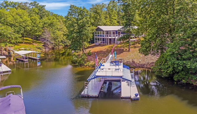 Lazy Daze: 3 BR, 2 BA House in Jasper , Sleeps 11