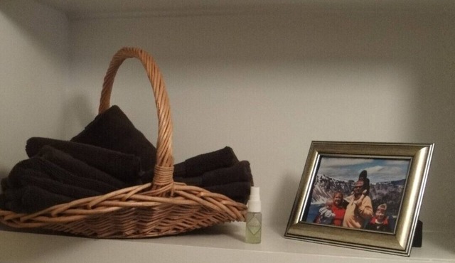 Lazy G Cabin #9 "Butternut"