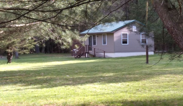 Lazy K Rental is a cozy cabin close to PA Quehanna Wildlife area.