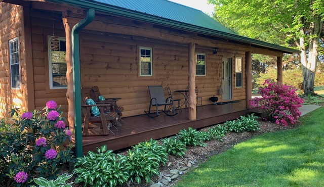 Lazy Lake Cabins - Cozy comfort in the Blue Ridge Mountains