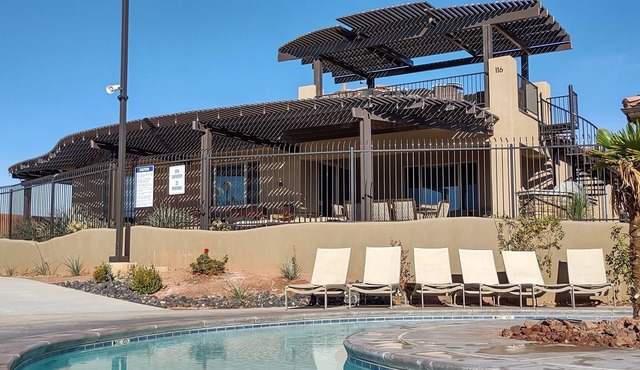 Lazy River Lookout #116 -Sleeps 26- Zion, Southern Utah, St George, boating, ATV
