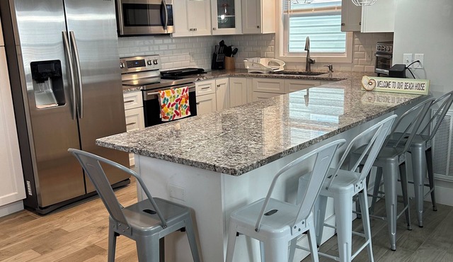 LBI Ship Bottom New Rental Two Bedroom Beach Block Great Location 101 E 28th Stn