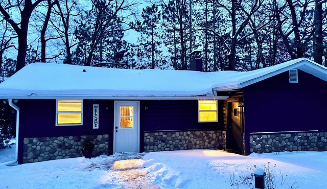 LCO Lakefront Cabin - Discounted for the Fall, Winter, & Spring