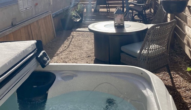 LD5 Vintage Airstream Camper with Private Patio and Hot Tub!