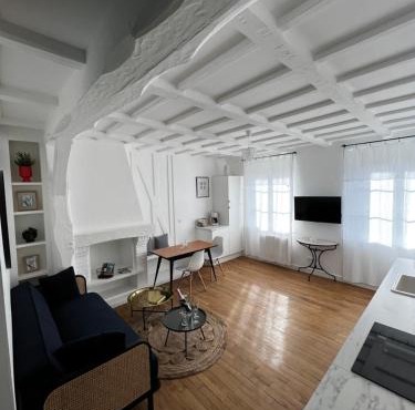 Le 101 - Les Locations ISAHORA