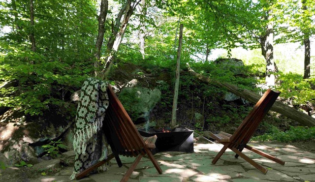Le 14 : Spa, Shower, Hammock, Bike, Hike, Bromont