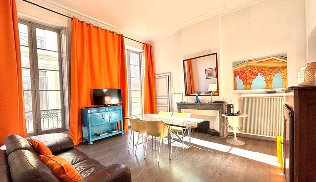 Le 22, T3 center Nîmes Maison Carrée, 2 bedrooms