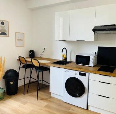 Le 32 - Studio rénové - Centre