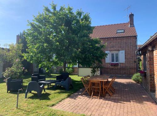 "Le 35" Maison rénovée avec jardin proche centre