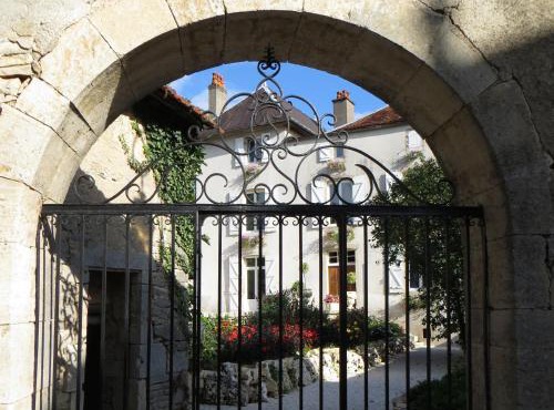 Le Bailli de Montsaugeon