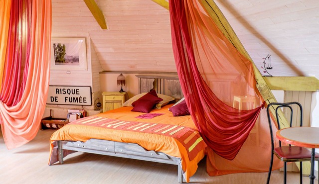 Le Balcon De Loire - Curry Room: Escape and Serenity by the Loire