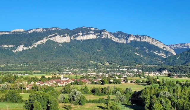 "Le Balcon de Villette": 3★-rated gîte with panoramic view (2ch, 4 pers)