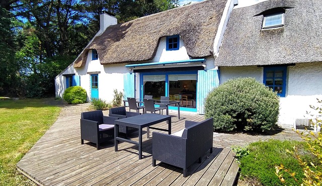 Le Baluchon-Chaumière by the sea