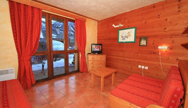 Le Barlèt:2/3 pers Hameau des Chazals Nevache Hautes Alpes