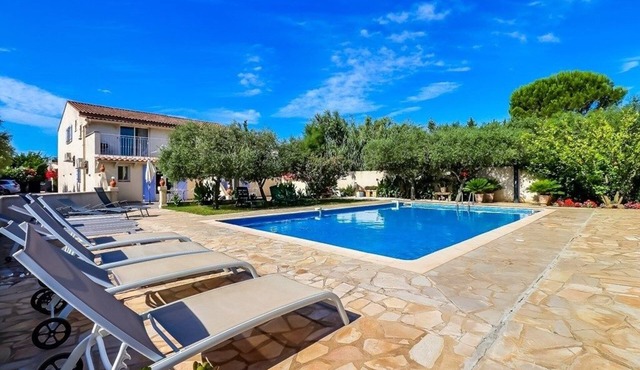 Le Beaucaire 4P - Appt 4p climatisé avec piscine