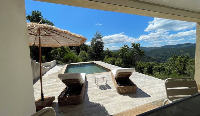 Le Belvédère Cévenol -2 Pers. Piscine/jacuzzi- Vue Exceptionnelle Calme Absolue