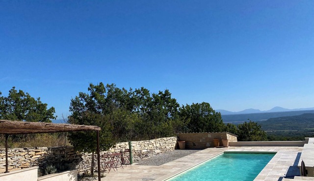 Le Belvédère, vacation villa sleeps 8, private pool, panoramic view