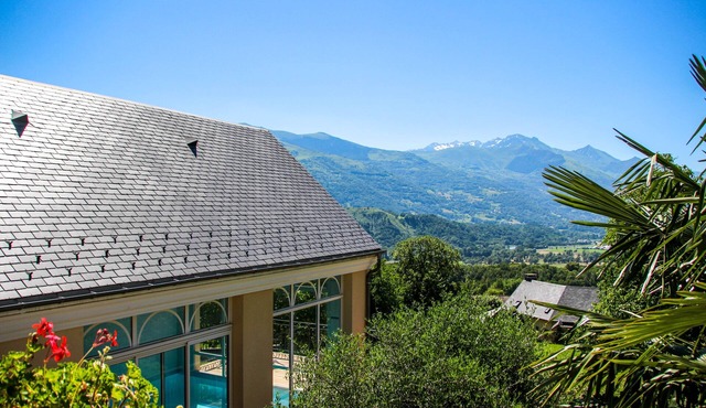 Le Bérierot – Mountain View Cottage with Indoor Pool & Spa, 30 min from Ski Resorts