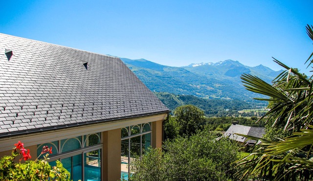 Le Berrierot - Mountain View Cottage, Indoor Pool, Spa, 30 min from Ski Resorts