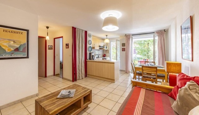Le Bois de Mendi Alde - Community pool