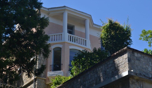 Le Bompard* 50 m² Art Deco villa with garden