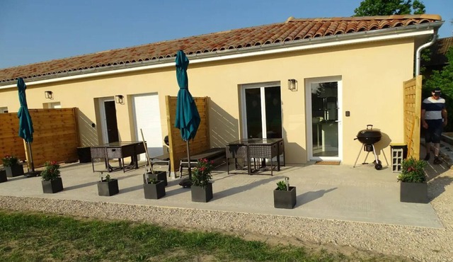 Le Bouchon, Studio Proche de Tournus