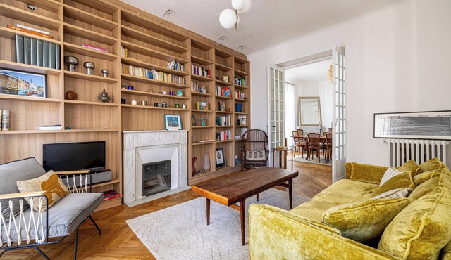 Le Bourgeois avec balcon, idéalement situé