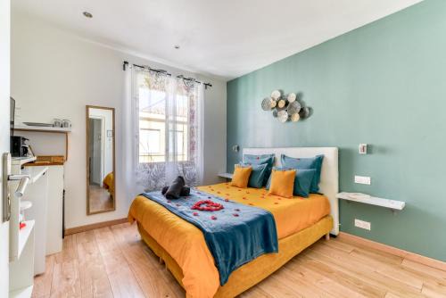 Le Bourget - Suite et Envolée romantique avec Jacuzzi