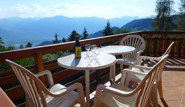 Le Bristol A20 by Interhome