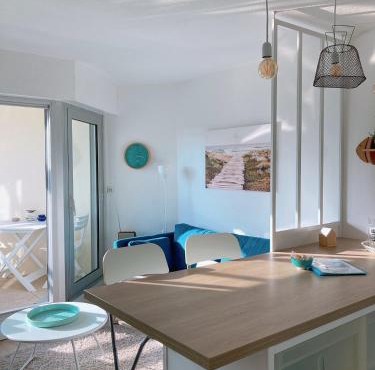 Le BULOT BLEU - 2 vacanciers - 1 chambre cabine - Terrasse - 2 vélos - Plages et Commerces à pied