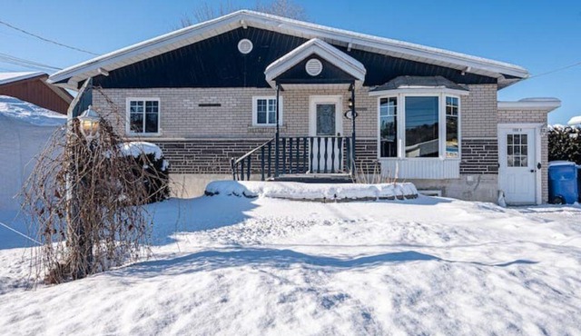 Le bungalow Des Hauteurs Free Parking, Fast WI-Fi