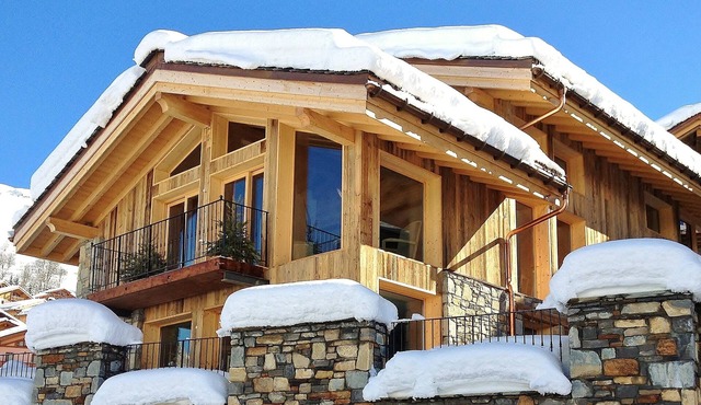 Le Chalet Ski, Luxury Services (catered) and Fine Atmosphere