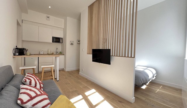 Le Cabade : Bright studio, near Matabiau station