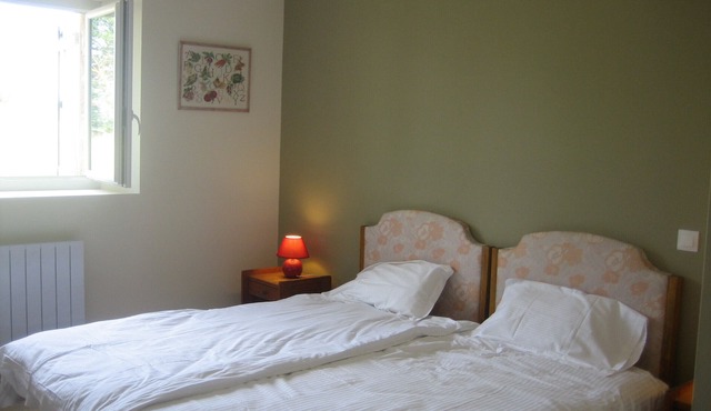 LE Calme Dans UN Ecrin DE Verdure