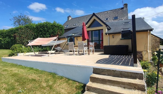 le Calme de la Campagne Bretonne Morbihannaise