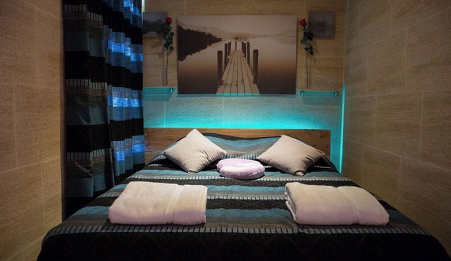 "Le camp de gitans" Atypical complex in Provence