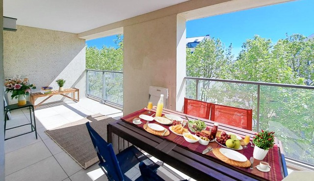 Le Campourcy YourHostHelper