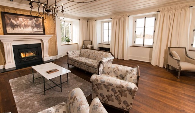 Le Canadien - Room (1) with private bathroom Enr. 304001