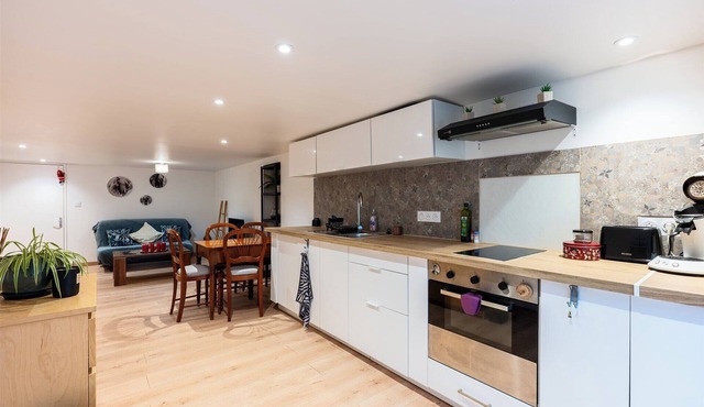 Le Carolo ❤️ Charming, fully-equipped apartment in a quiet village.