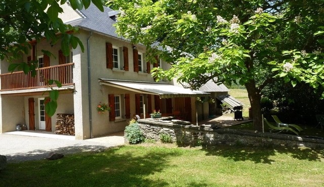 Le Carot: large independent and quiet cottage in the mountains