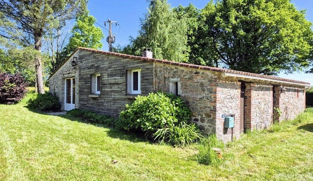 Le Cellier gîte nature 6 pers 10 min du Puy du Fou