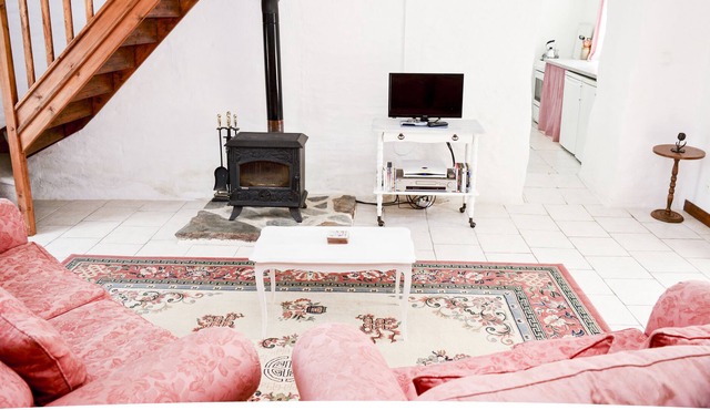 Le Cerisier 4 bedroom gite (1 of 3) with pool near Bagnoles de l'Orne