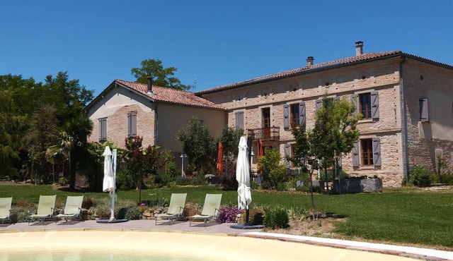 Le château de Naïs - SALVAGNAC