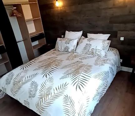 Le Chêne Pommier Proche Honfleur