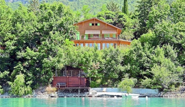 "Le Chalet de Limaginaire" . le Paradis!
