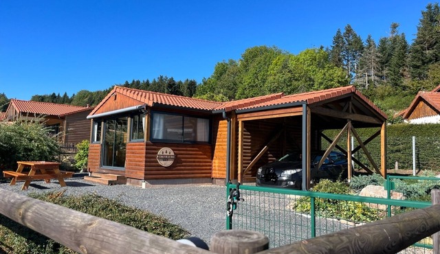 Le Chalet de la Folie : Tranquillité Assurée en Lisière de Forêt!