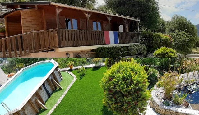 Le Chalet de la Pierreraie Côte d'Azur Piscine Terrasse et Vue Mer