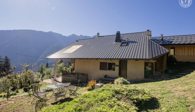 LE CHALET DE LA VOURZE