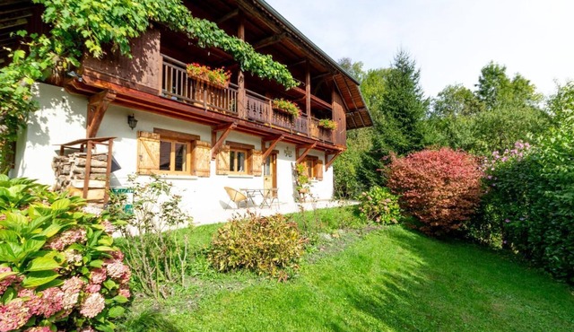 LE CHALET DES CARRES